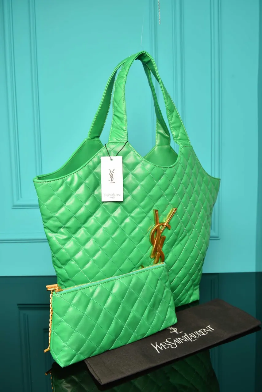 Icare Maxi Shopping Bag In Quilted Green