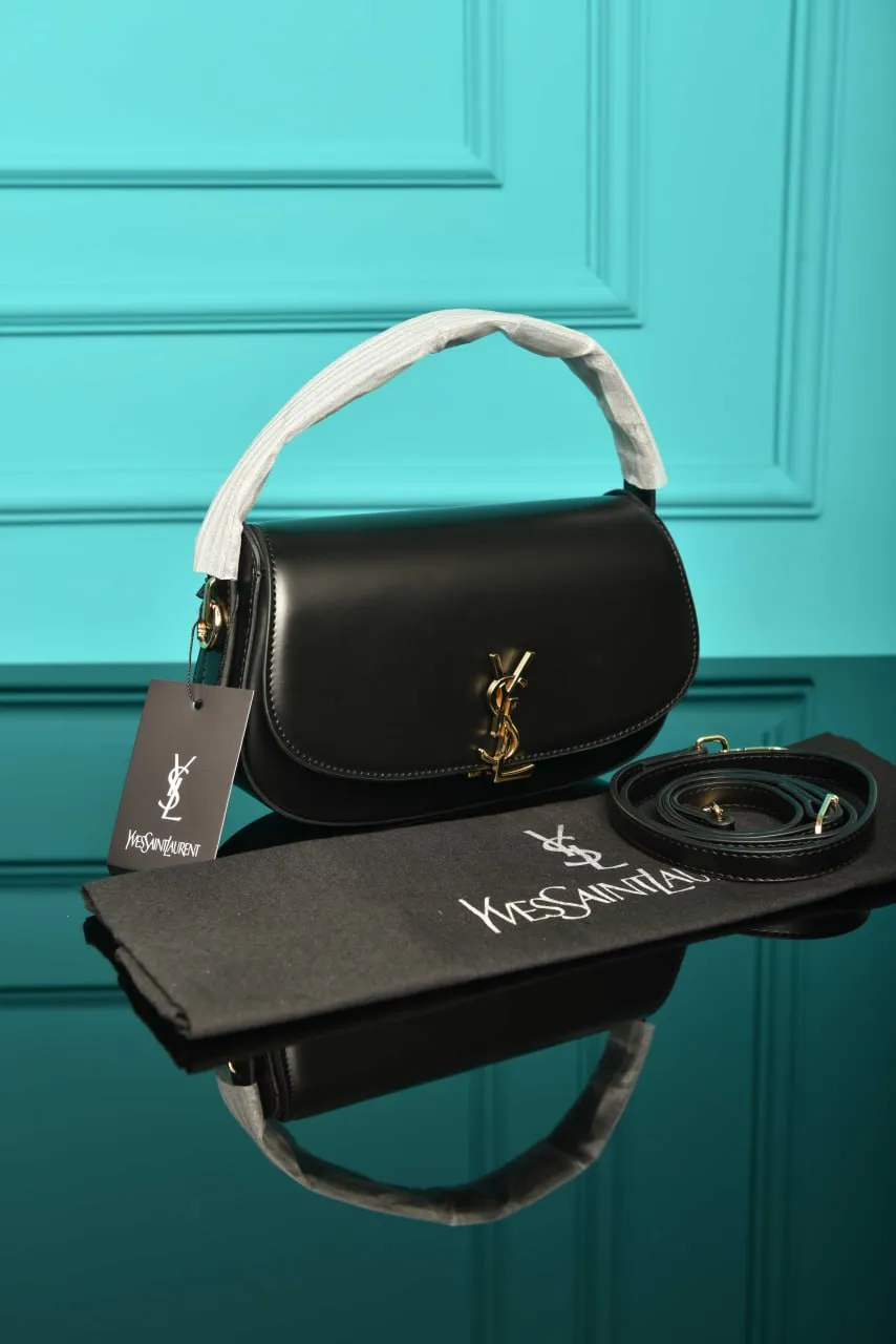 Voltaire in Box Black