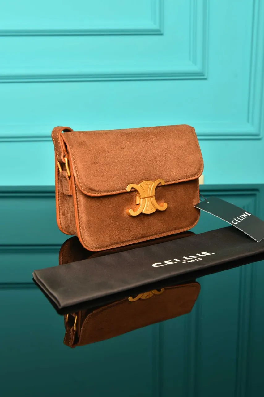 Classique Triomphe Bag in Suede Brown