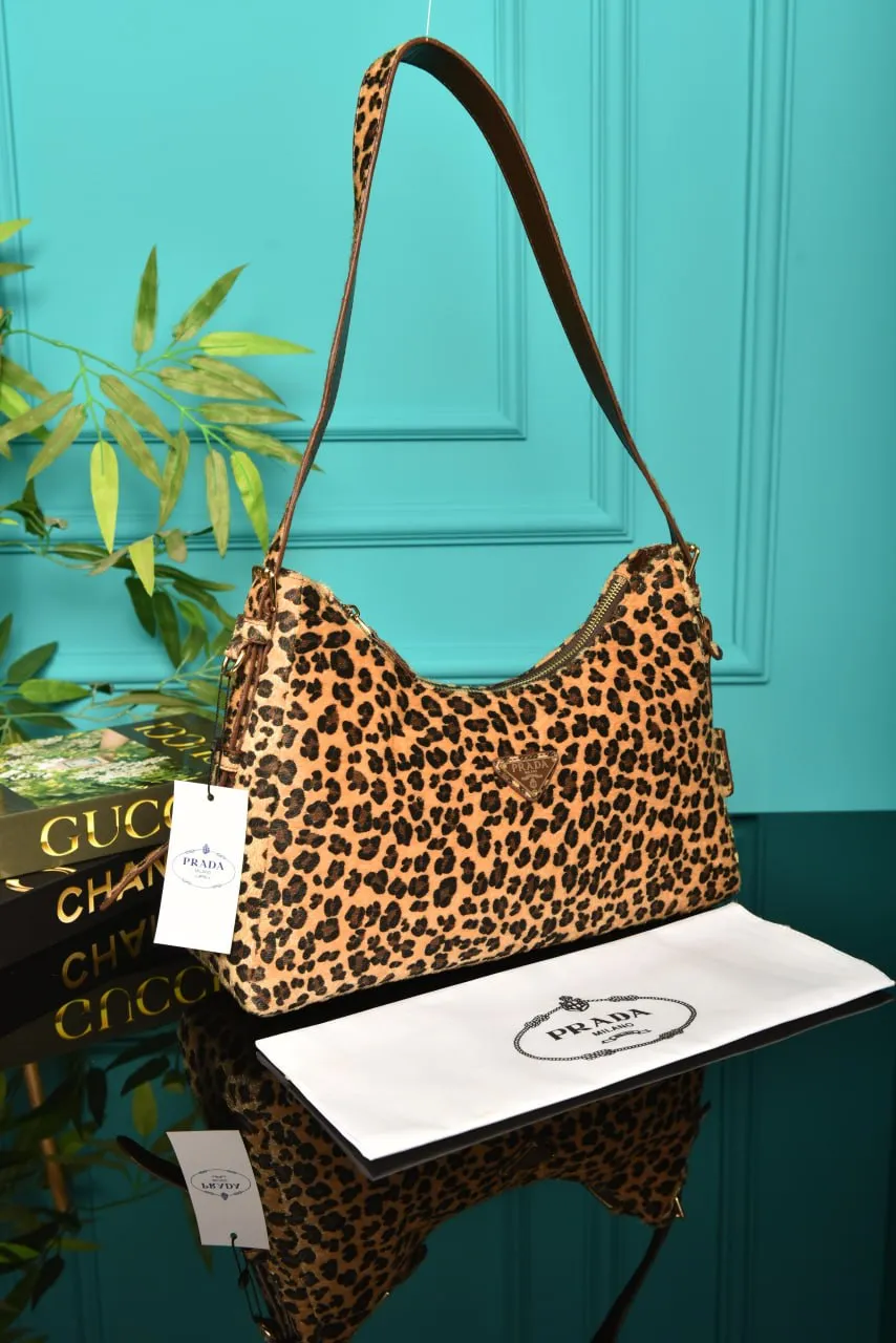 Aimee Medium Suede Shoulder Bag Leopar