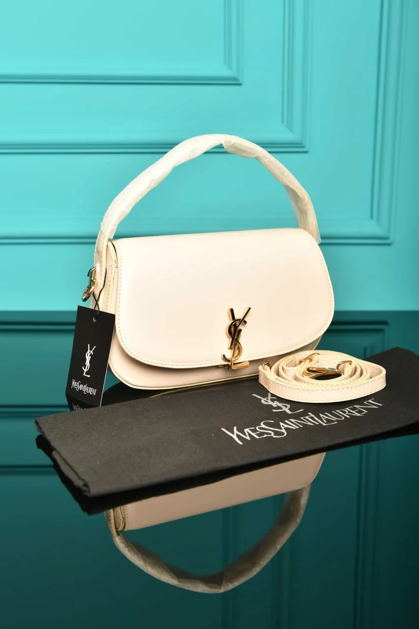 Voltaire in Box White