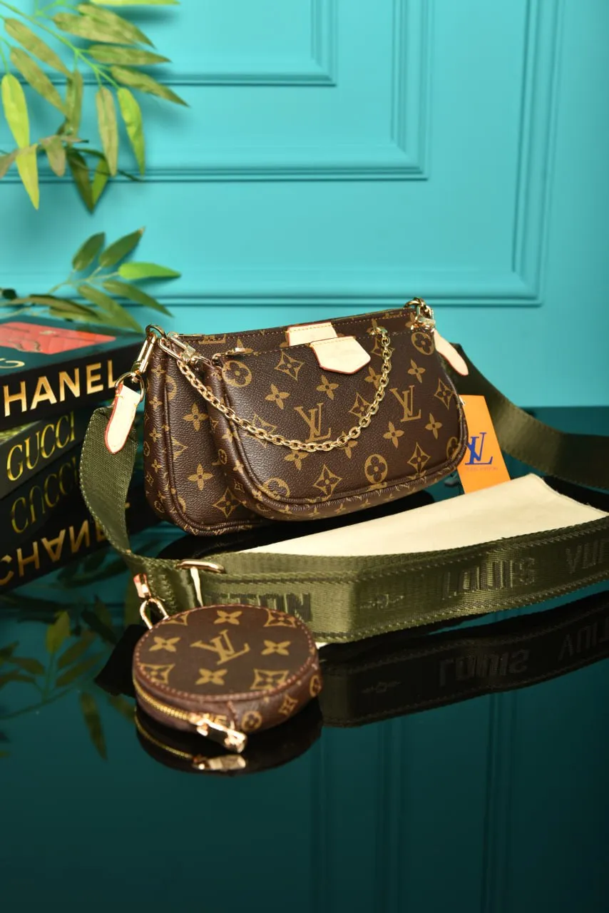 Multi Pochette Monogram Green Strap