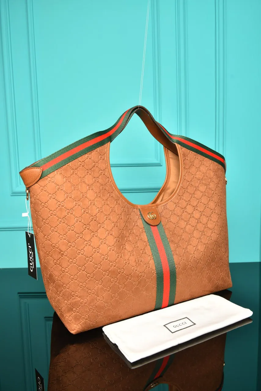 Gucci Giglio Large Tote Bag in Suede