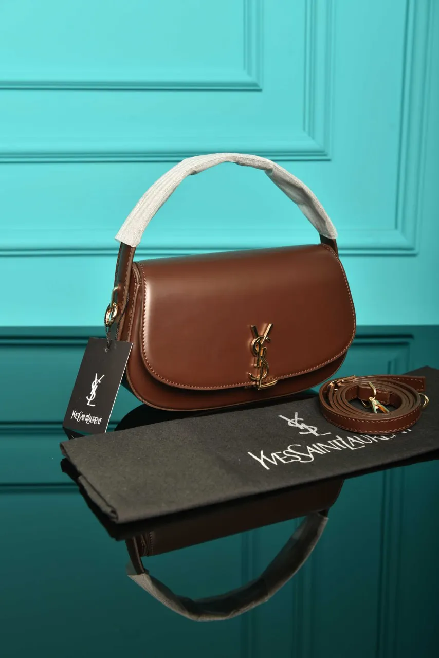 Voltaire in Box Brown