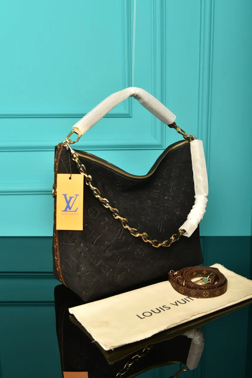 Multipass  Bag in Suede Black