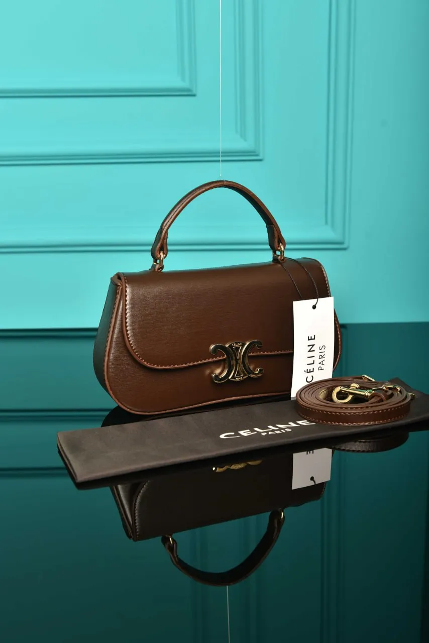 Lola in Shiny Calfskin Brown