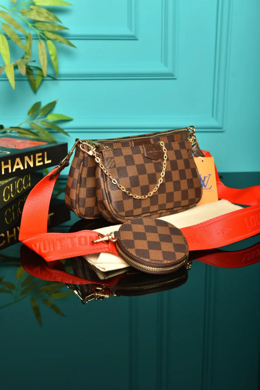 Multi Pochette Damier Red Strap